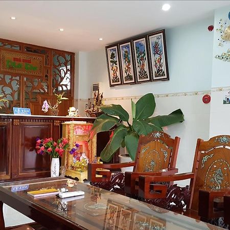 Phat Dat Hotel Quang Ngai Exterior photo